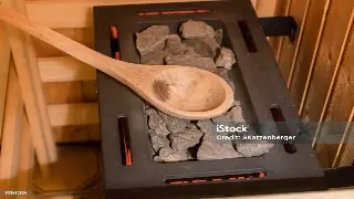 按摩技巧：解锁专业按摩工具的奥秘，提升桑拿按摩体验 poster