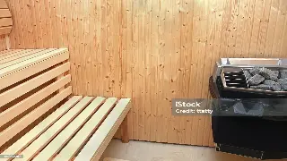 岭南风韵：佛山桑拿按摩的文化底蕴与地域特色 海报