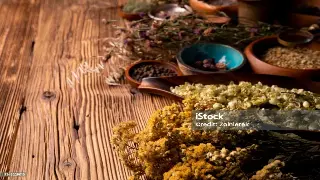 按摩技巧进阶：桑拿按摩必备工具的巧妙使用与身心呵护 poster